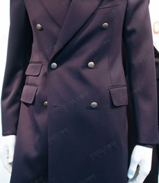 市场上装-大衣-（实拍）时尚商务大衣