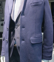 市场上装-大衣-（实拍）时尚商务大衣
