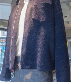 市场上装-夹克-（实拍）时尚商务夹克