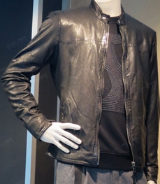 市场上装-皮衣-（实拍）时尚商务皮衣