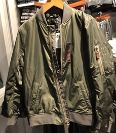 市场上装-夹克-（实拍）休闲男装夹克