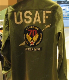 市场上装-衬衫-（实拍）时尚男装衬衫