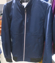 市场上装-夹克-（实拍）时尚商务夹克