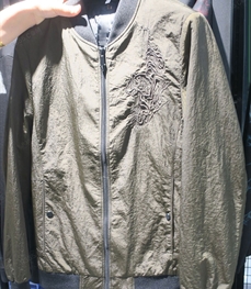 市场上装-夹克-（实拍）时尚商务夹克