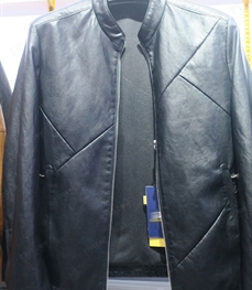 市场上装-皮衣-（实拍）时尚商务皮衣