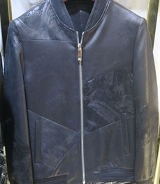 市场上装-皮衣-（实拍）时尚商务皮衣