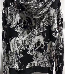 市场上装-卫衣-时尚男装卫衣