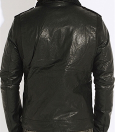 市场上装-皮衣-时尚商务皮衣