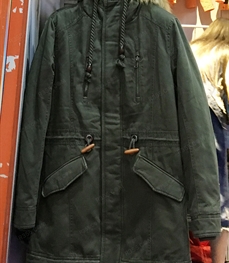 市场上装-中长外套-（广交会）时尚男装中长外套