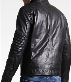 市场上装-皮衣-时尚商务皮衣