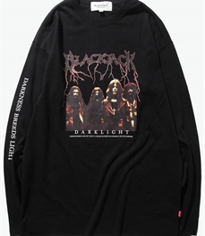 市场上装-T恤-休闲男装t恤