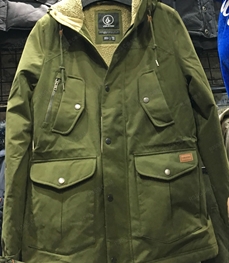 市场上装-中长外套-（广交会）时尚男装中长外套