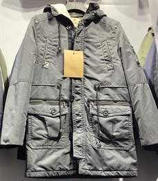 市场上装-中长外套-（广交会）时尚男装中长外套