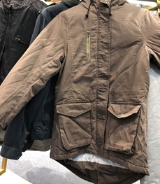 市场上装-中长外套-（广交会）时尚男装中长外套