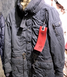 市场上装-棉衣/羽绒服-（广交会）时尚男装棉服