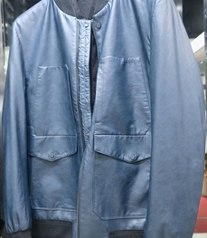 市场上装-皮衣-（实拍）时尚商务皮衣