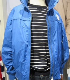 市场上装-夹克-（实拍）时尚商务夹克