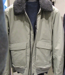 市场上装-夹克-（实拍）时尚商务夹克