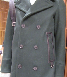 市场上装-大衣-（实拍）时尚商务大衣