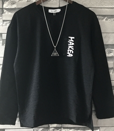 市场上装-T恤-时尚男装t恤