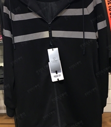 市场上装-中长外套-（实拍）时尚男装中长外套