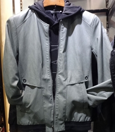 市场上装-皮衣-（实拍）时尚商务皮衣