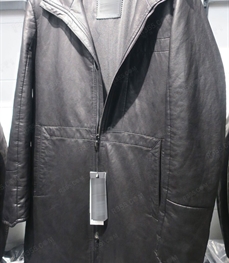 市场上装-皮衣-（实拍）时尚商务皮衣