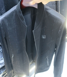 市场上装-夹克-（实拍）时尚商务夹克