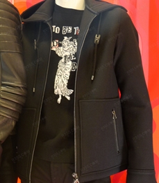 市场上装-夹克-（实拍）时尚商务夹克