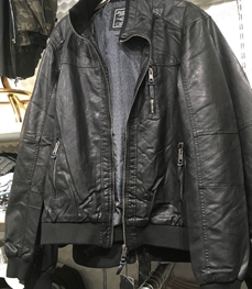 市场上装-皮衣-（实拍）时尚商务皮衣