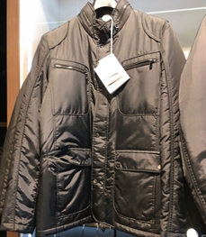 市场上装-棉衣/羽绒服-（实拍）时尚商务棉服