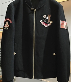 市场上装-夹克-时尚男装夹克