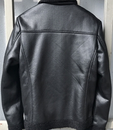 市场上装-皮衣-时尚男装皮衣