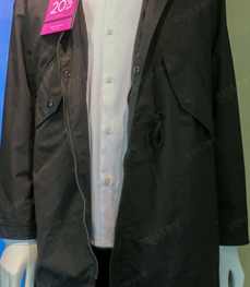 市场上装-大衣-（实拍）时尚商务大衣