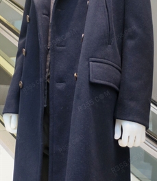 市场上装-大衣-（实拍）时尚商务大衣