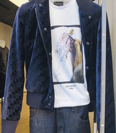 市场上装-夹克-（实拍）时尚商务夹克