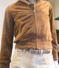 市场上装-皮衣-（实拍）时尚商务皮衣