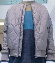 市场上装-棉衣/羽绒服-（实拍）时尚商务棉服