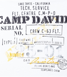 市场上装-T恤-时尚男装t恤