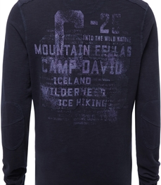 市场上装-T恤-时尚男装t恤