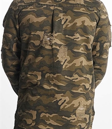 市场上装-衬衫-时尚男装衬衫