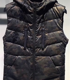 市场上装-马夹-时尚男装马甲