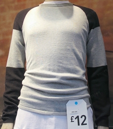 市场上装-毛衫-（实拍）时尚商务毛衫