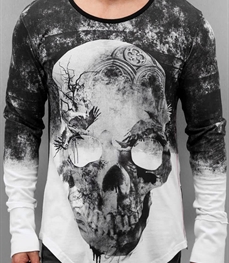 市场上装-T恤-时尚男装t恤