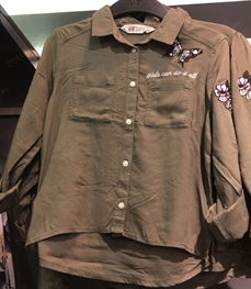 市场上装-衬衫-（实拍）休闲男装衬衫