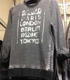 市场上装-卫衣-（实拍）休闲男装卫衣