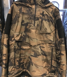 市场上装-中长外套-（实拍）休闲男装中长外套