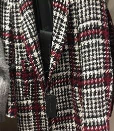 市场上装-大衣-（实拍）时尚商务大衣