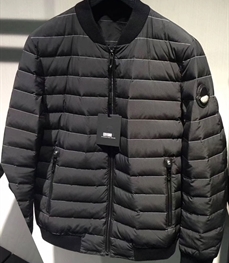 市场上装-棉衣/羽绒服-时尚男装棉服
