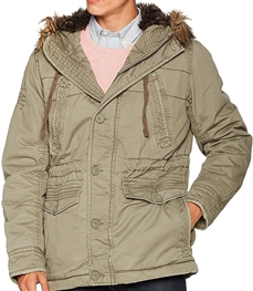 市场上装-大衣-时尚商务大衣